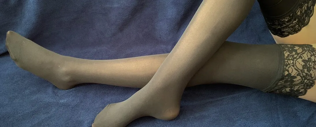 OnlyFans cuenta sweetfeetsweetfeet8 header 2