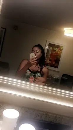 OnlyFans cuenta nikkij2 header 2