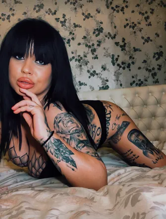 OnlyFans account  katieblackm header 2