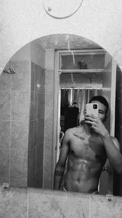 OnlyFans cuenta fabianvargas99 avatar 1
