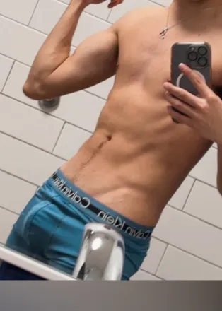 OnlyFans cuenta kalekameron2002 header 2
