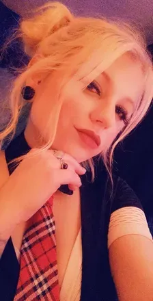 OnlyFans cuenta kellie420 avatar 1
