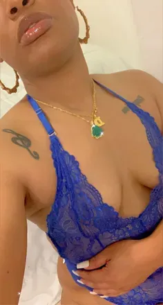 OnlyFans cuenta prettyroundbrwn avatar 1