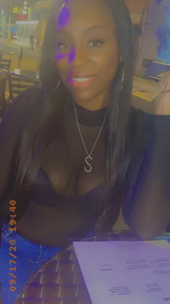 OnlyFans cuenta liz1027 header 2