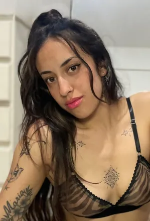 OnlyFans cuenta paulimacarena header 2