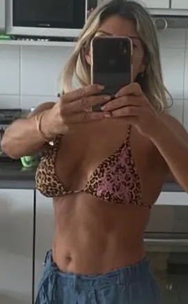 OnlyFans account  izzymiel header 2