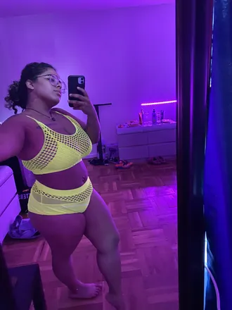 OnlyFans cuenta adoseofaaliyah header 2