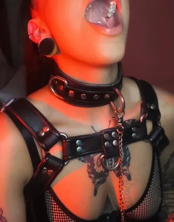 OnlyFans account  rubyfox_x header 2