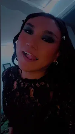 OnlyFans account  shetranz avatar 1