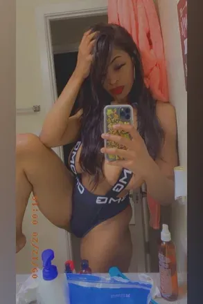 OnlyFans of thickazzunik