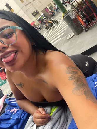 OnlyFans cuenta evelinnashely header 2