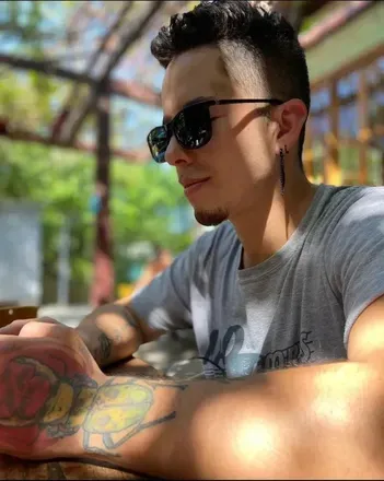 OnlyFans cuenta alexgunx avatar 1