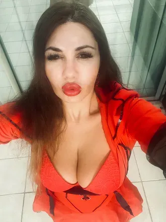 OnlyFans cuenta supergirlwow avatar 1