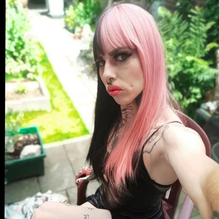 OnlyFans cuenta sis_mich_elle header 2