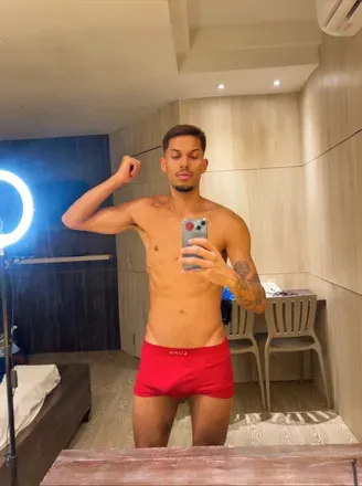 OnlyFans cuenta zahirmedina avatar 1