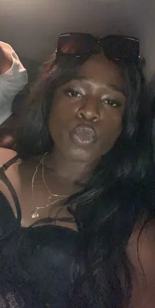 OnlyFans cuenta dachocolatepeach header 2