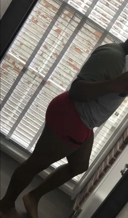 OnlyFans cuenta therealjuixy header 2