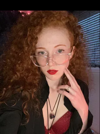 OnlyFans account  thatredheadedgirl2 avatar 1