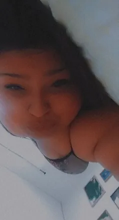 OnlyFans account  ylanimonet header 2