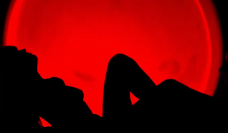OnlyFans cuenta nikkithewitch header 2