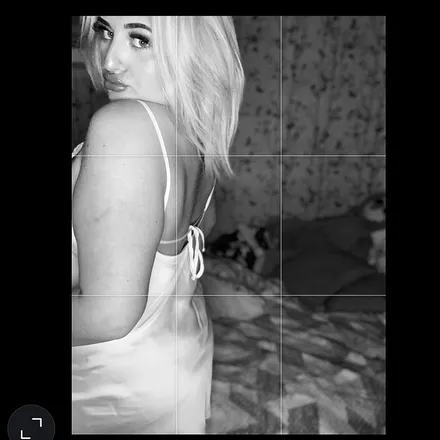OnlyFans cuenta kelsxox33 header 2