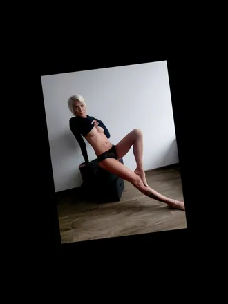 OnlyFans cuenta blueeyed.lady header 2