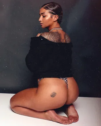 OnlyFans cuenta queennbiinaa avatar 1