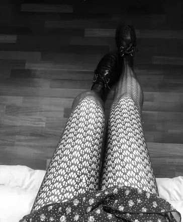 OnlyFans cuenta yourfavfairybaby header 2