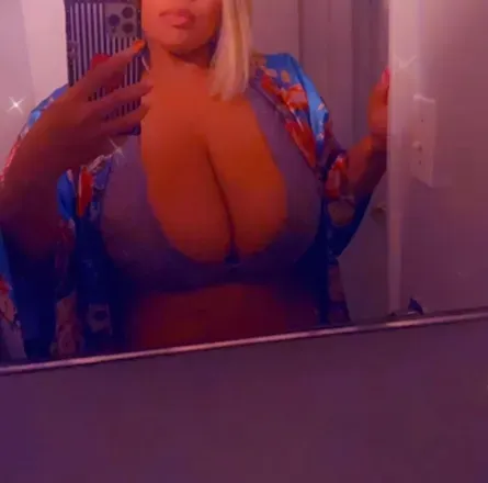 OnlyFans cuenta i_izbiggred avatar 1