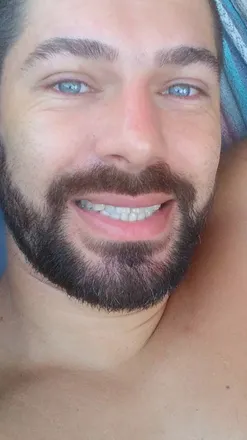 OnlyFans cuenta mikeofc header 1