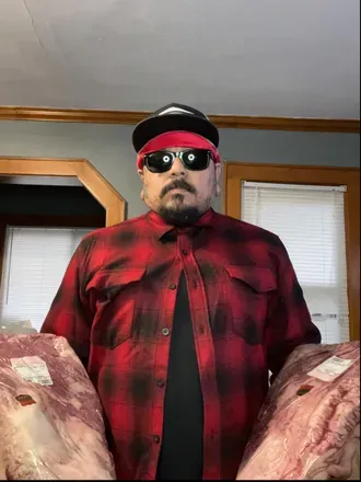 OnlyFans account  thesmokingcholomilwaukee header 2