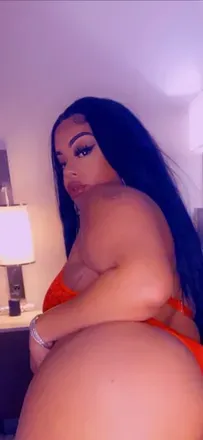 OnlyFans account  lickmykittenxxx avatar 1