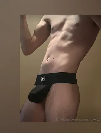 OnlyFans cuenta melancholy420 avatar 1