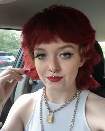 OnlyFans cuenta fxckyeahstrawberries avatar 1