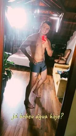 OnlyFans cuenta andres811 header 2