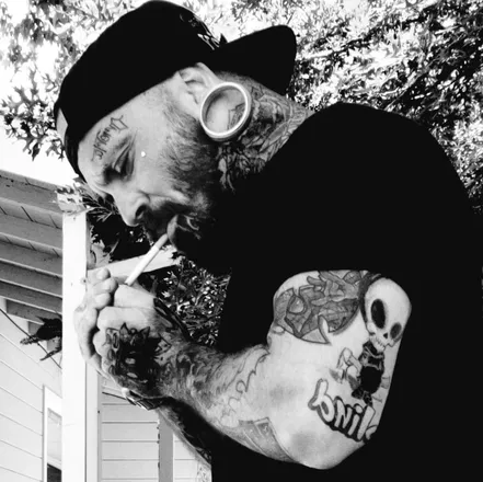 OnlyFans cuenta dom_over_dames header 2