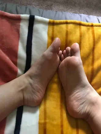 OnlyFans cuenta littlemzminnie header 2
