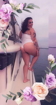 OnlyFans cuenta ivoryting header 2