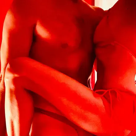 OnlyFans account  izzy-n-vincent-for-free avatar 1