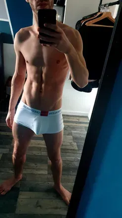 OnlyFans cuenta tonedladdie2 avatar 1