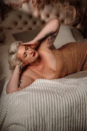 OnlyFans cuenta maimevangoren header 2