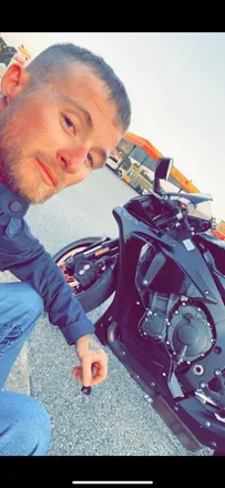 OnlyFans cuenta brandonlee96 header 2