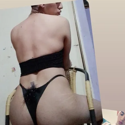 OnlyFans cuenta ari.loca header 2