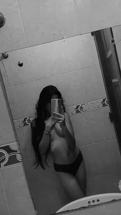 OnlyFans cuenta nanisandoval7 header 2