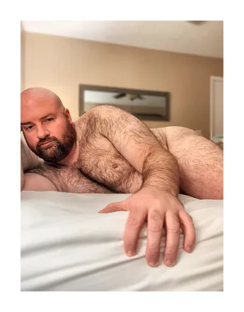 OnlyFans cuenta thebighairyguy2 header 2