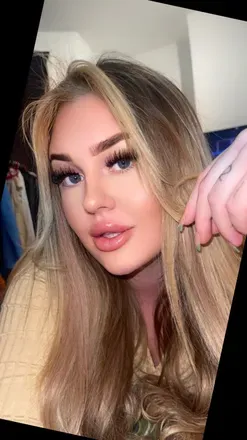 OnlyFans cuenta luciaababyy1 avatar 1