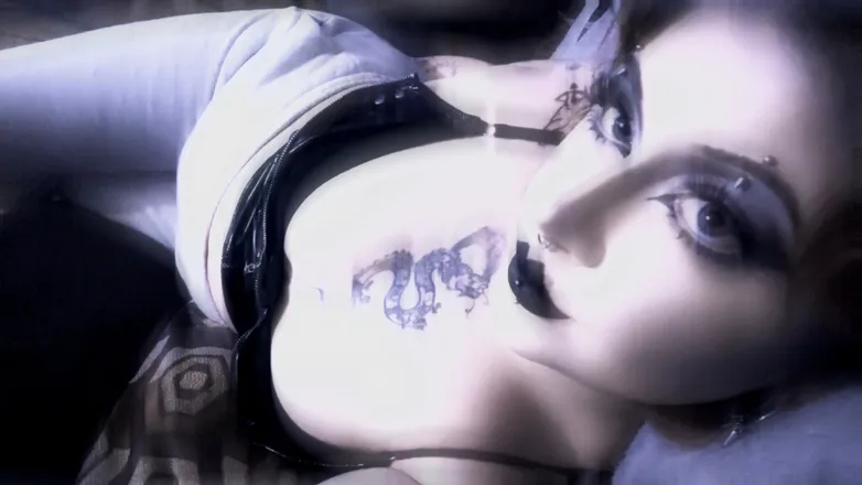 OnlyFans account  velvetvixen999 header 2