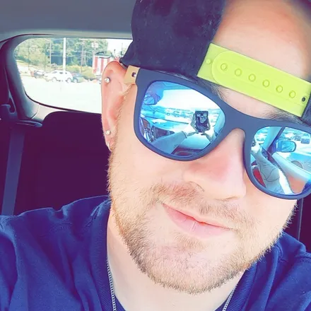 OnlyFans cuenta littlebub1995 header 2