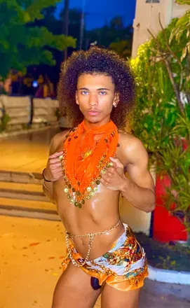 OnlyFans of papi_khaze