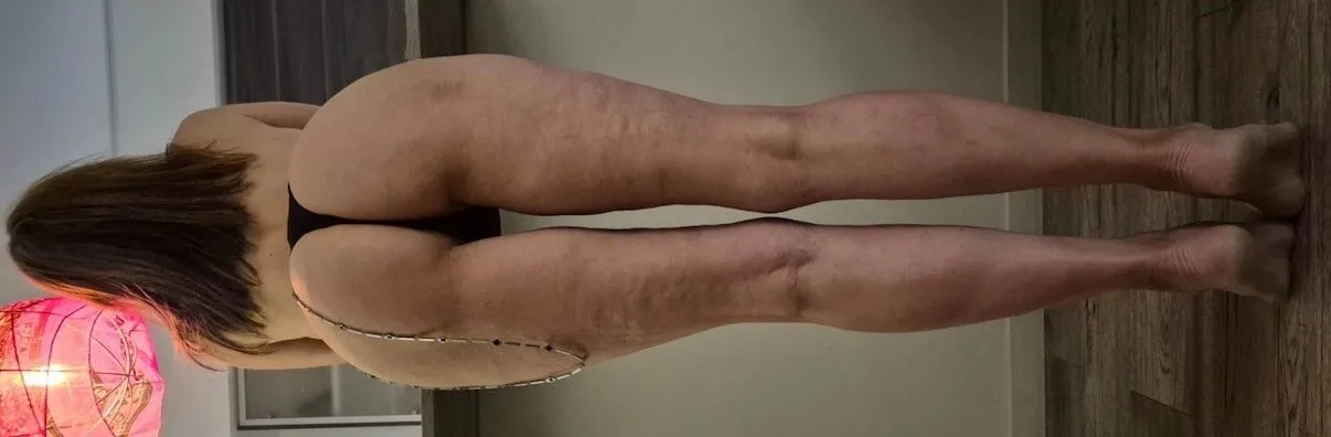 OnlyFans account  petitehotmaturevip header 2